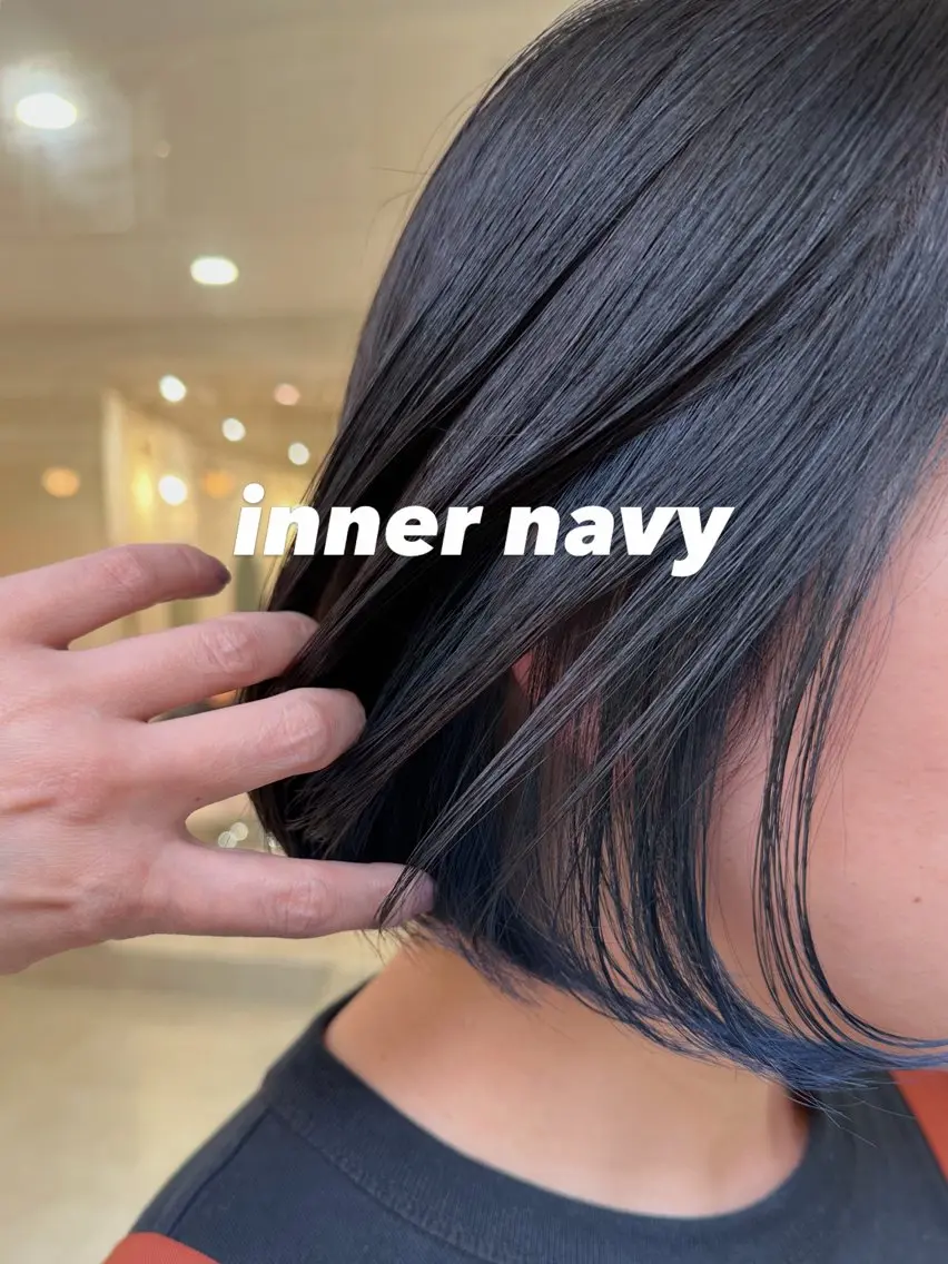 ショート カラー ブリーチ ブルーカラー デザインカラー インナーカラー ネイビーカラー 銀座/レイヤー ハイライト/MAMIのヘアスタイル