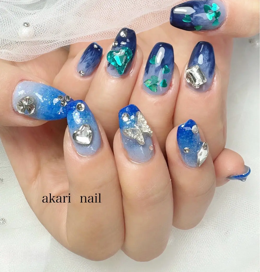 ネイル ハンドネイル フットネイル AKARI nail💅のネイルデザイン
