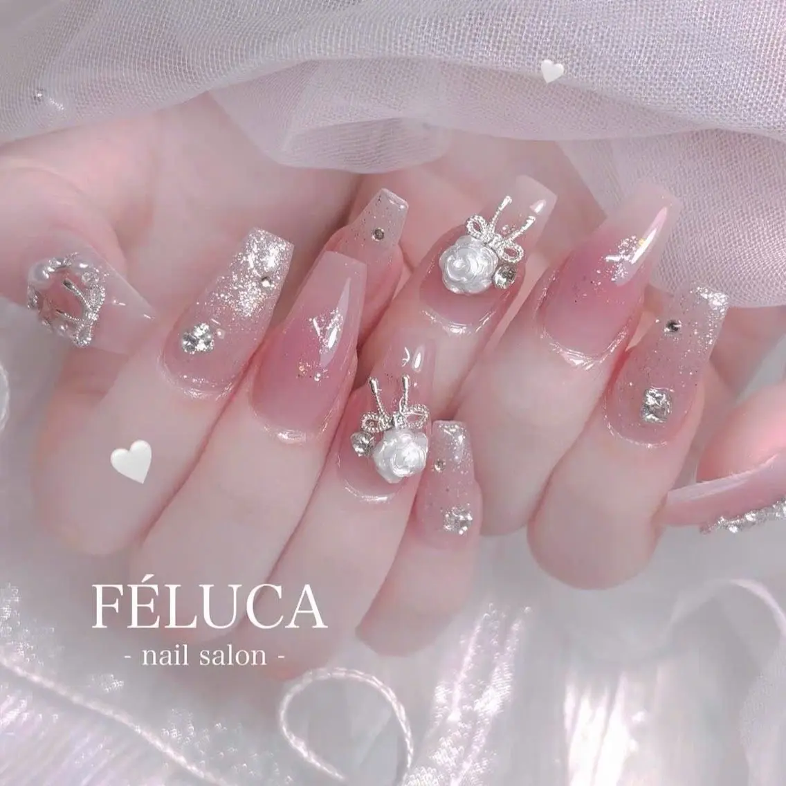 ネイル グラデーション ラメ(グリッター) マグネットネイル ミラーネイル ニュアンスネイル ハンドネイル Lumi de nailsのネイルデザイン