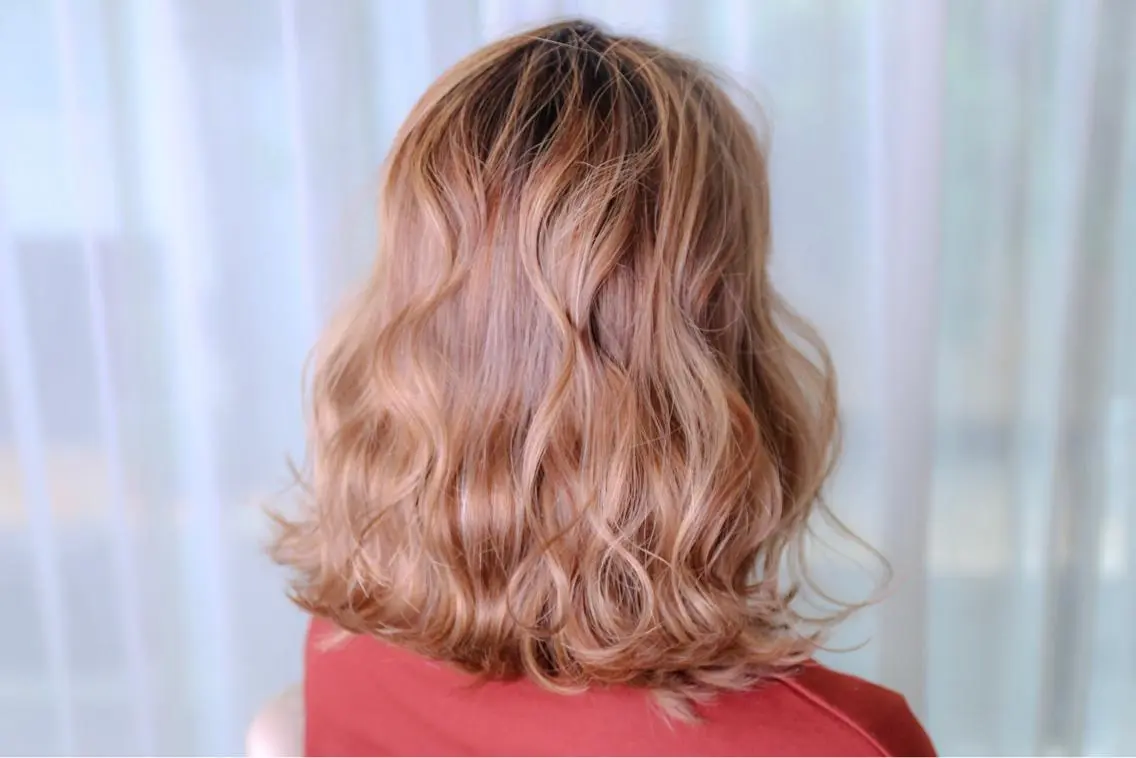 ミディアム カラー &.TIGRE 永野成知のヘアスタイル