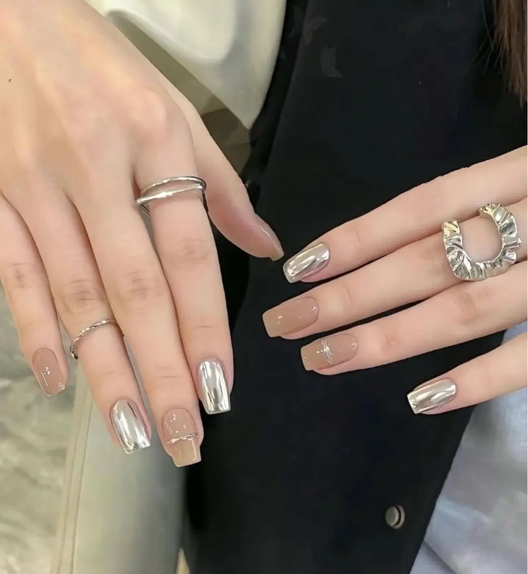 ネイル 長さ出し フレンチネイル グラデーション 卒業式 マグネットネイル ハンドネイル MIHANA NAILのネイルデザイン