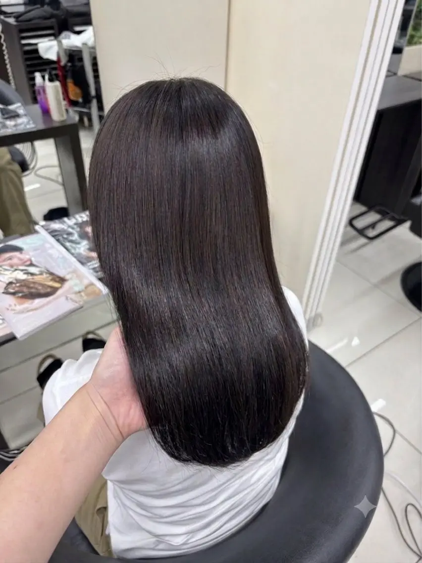 セミロング ヘアカラー トリートメント ヘッドスパ 髪質改善カラー✨ るな🕊🫧のヘアスタイル