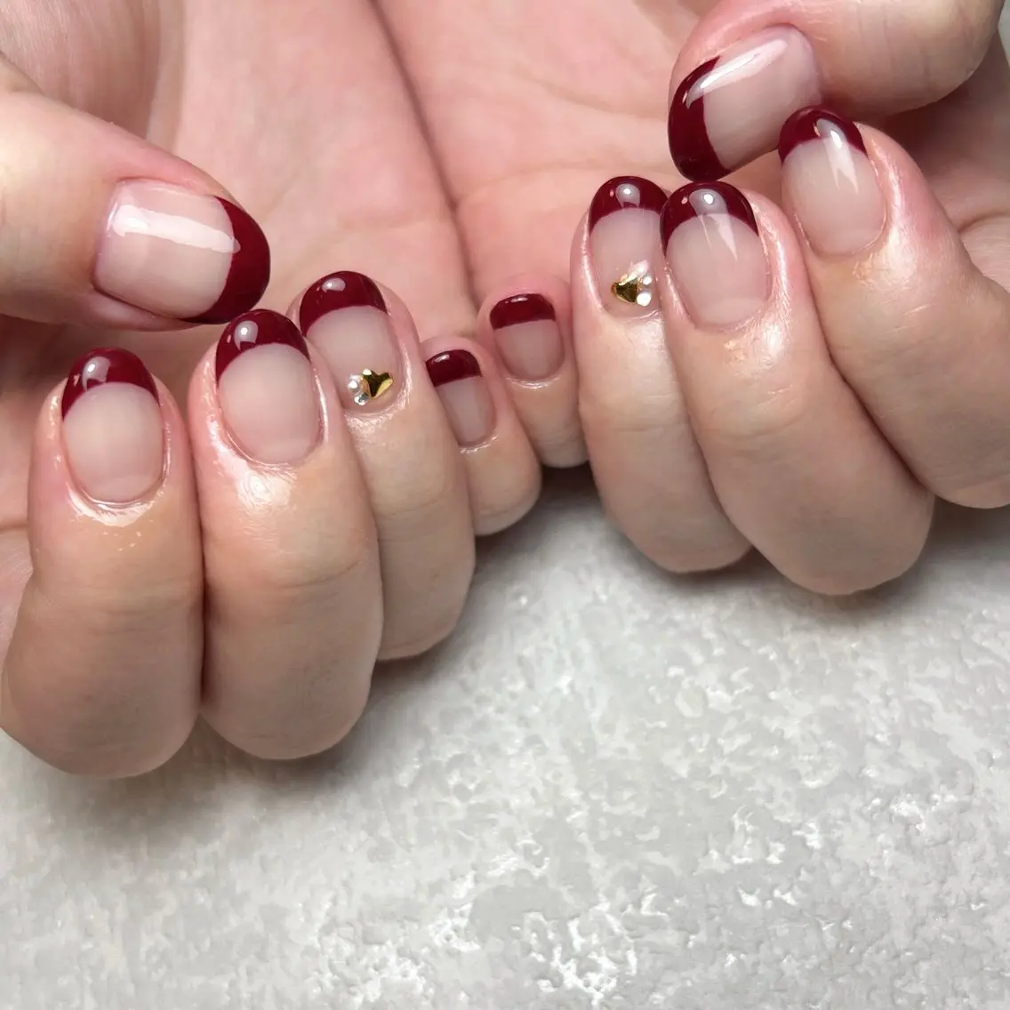 【ハンド】ベースカラーあり,フレンチネイルの写真
