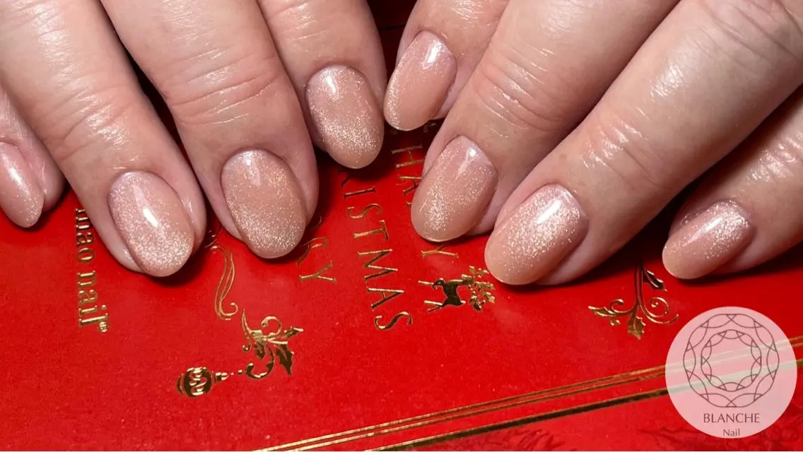 ネイル BLANCHE Nailのネイルデザイン