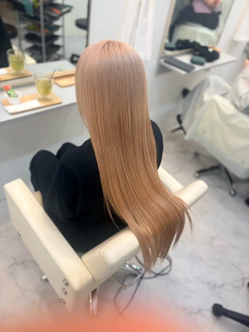 ロング ))カラー特化(( 渡邉 怜のヘアスタイル
