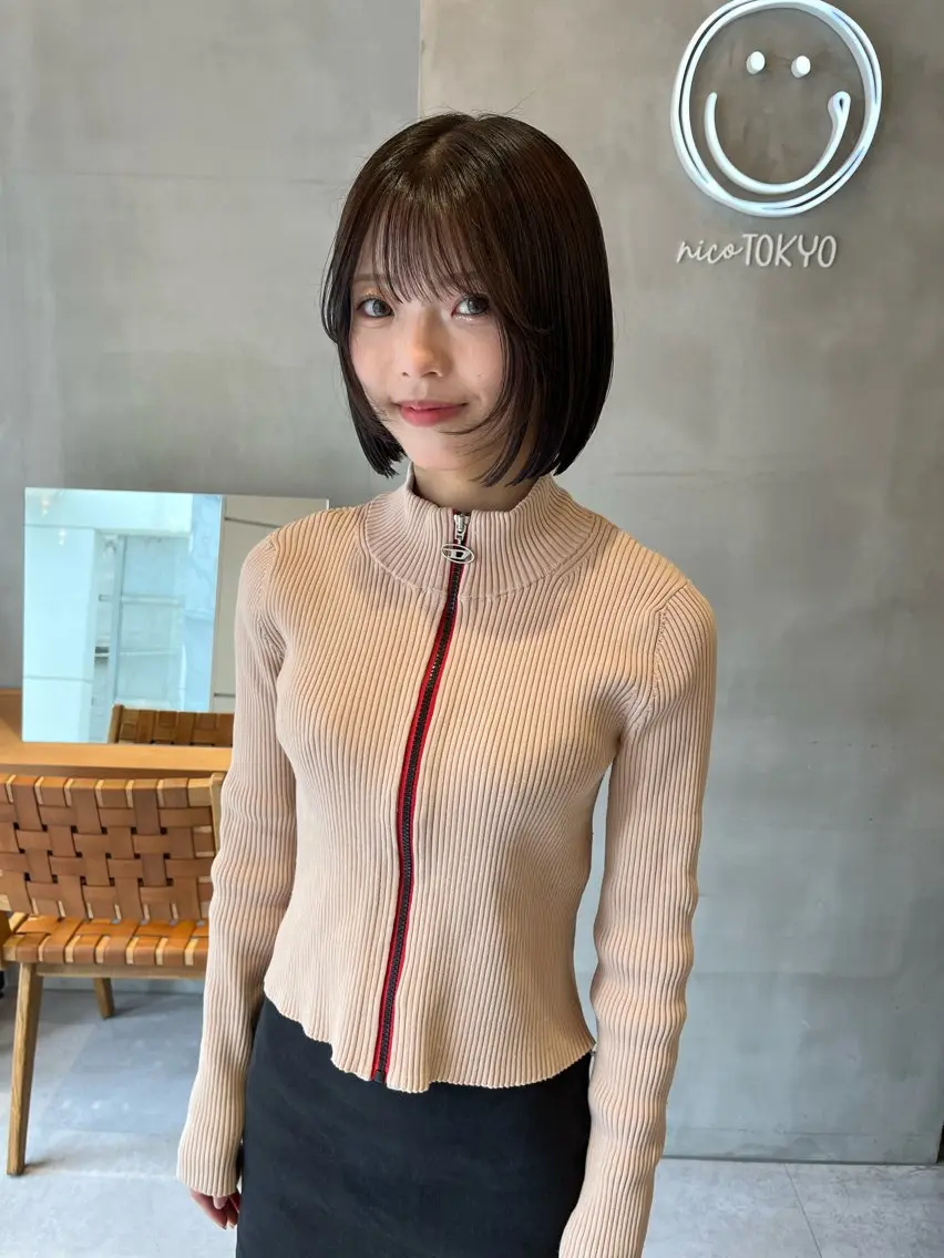 ミディアム カラー カット トリートメント 縮毛矯正ボブ&顔まわ レイヤー♡TOMOEのヘアスタイル