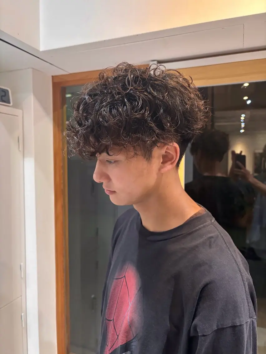 ショート パーマ メンズ NEWI  京橋 【kazuki】のヘアスタイル