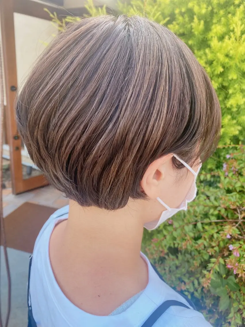 ショート ハイライト ショートヘア sagedoue MIZUKI✂️のヘアスタイル