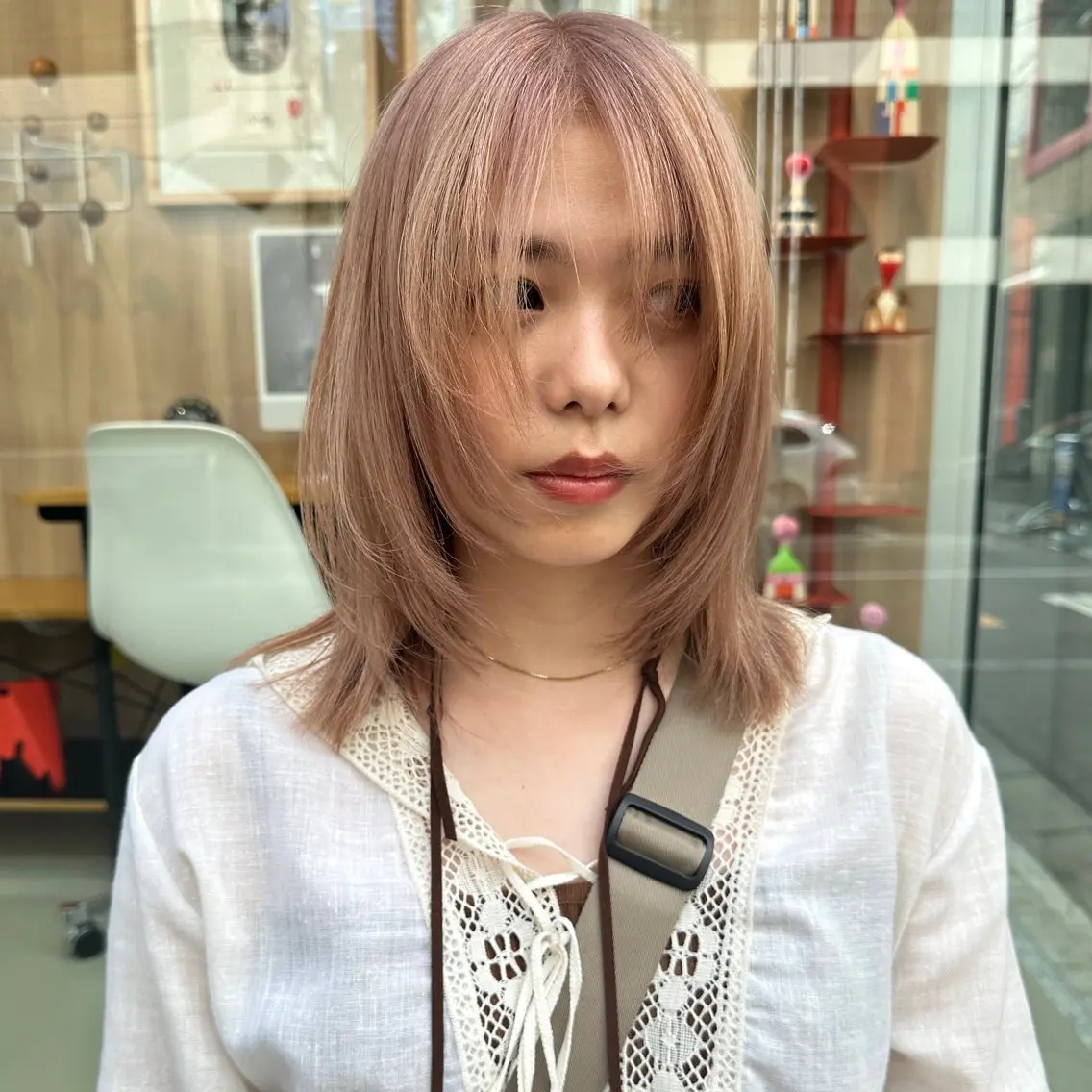 ミディアム カラー 顔まわりレイヤー レイヤーカット ボブ/レイヤー/ケア パーマ/リュウタのヘアスタイル