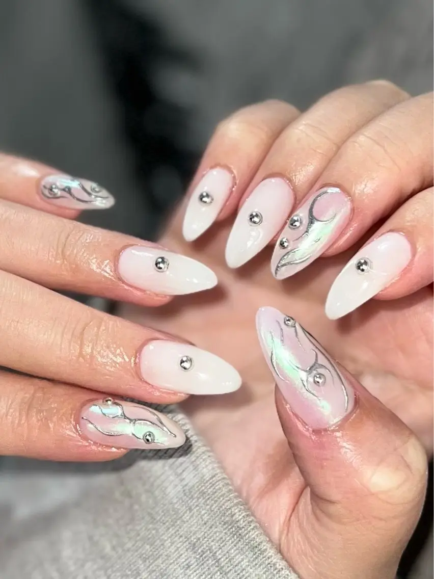 ネイル Nes.nail 長谷のネイルデザイン