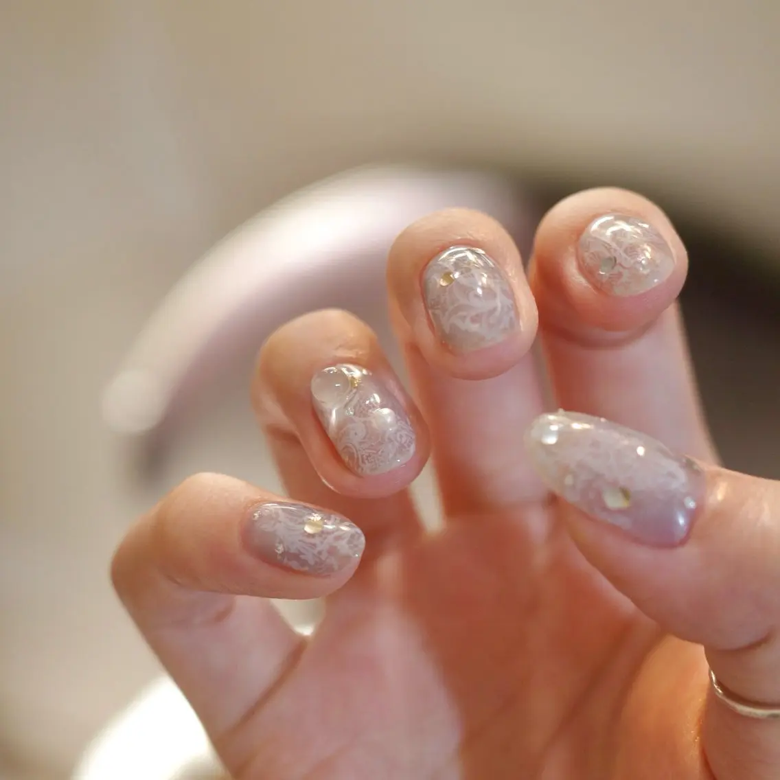 ネイル ドット ゴールド レース マグネットネイル シルバー ハンドネイル pointillé .ayaのネイルデザイン