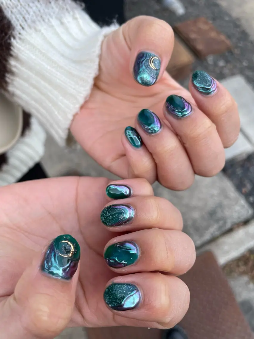 ネイル ハンドネイル CRAZY NAILのネイルデザイン