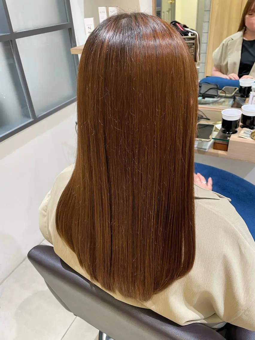 【半年間美髪を保てる髪質改善酸性ストレート】+【似合わせカット】の写真