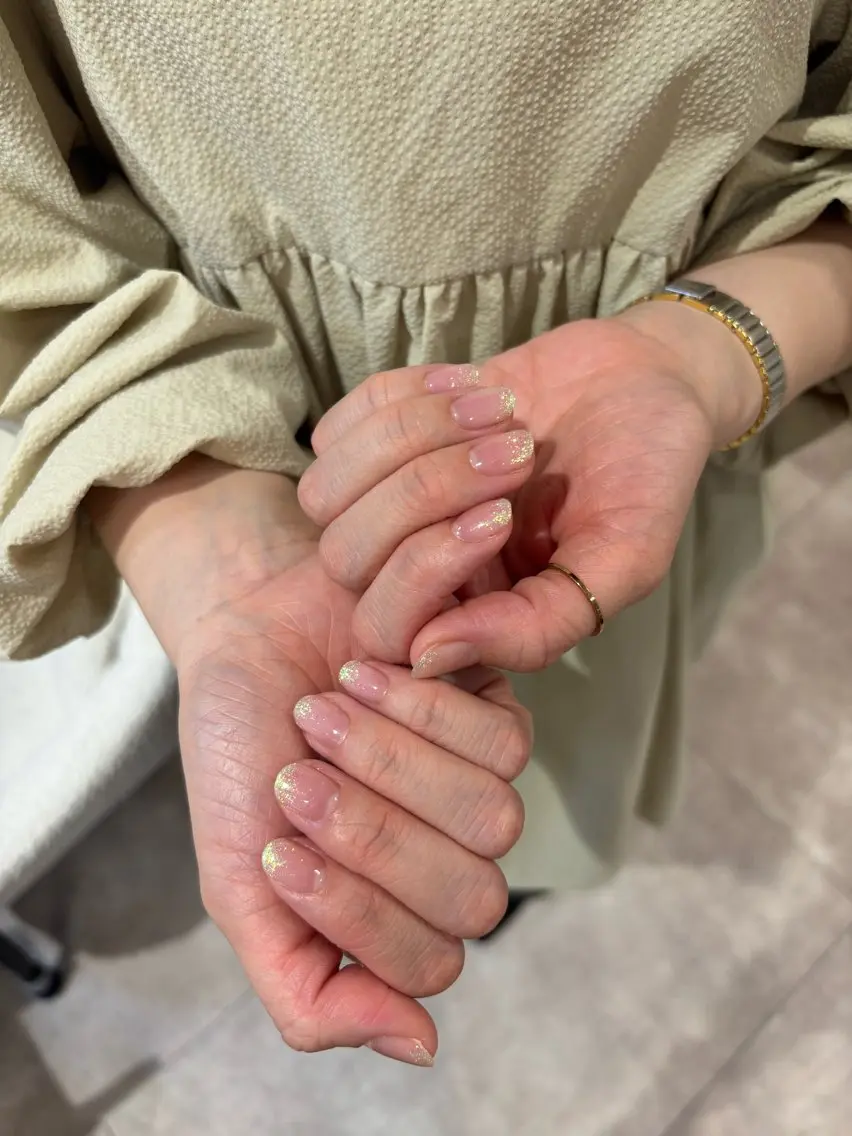 ネイル ハンドネイル 宮内 志帆のネイルデザイン