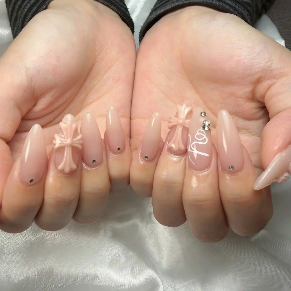 ネイル スカルプネイル ハンドネイル MU5-nail 金山ネイルサロンのネイルデザイン