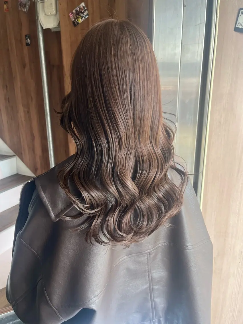 ロング ヘアセット 【ブロンド】【ベージ ュ系】TAKUMAのヘアスタイル
