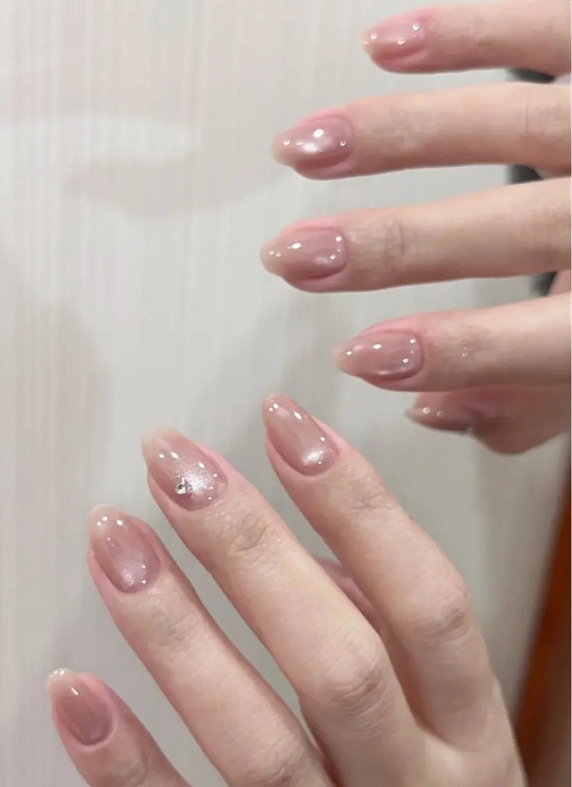 ネイル オーロラネイル 長さ出し フットネイル 韓国ネイル ラメ(グリッター) ハンドネイル 👍thumbs up nail👍のネイルデザイン