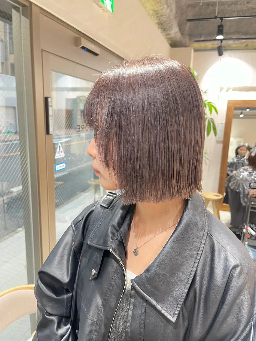ショート カラー グレージュ ラベンダーカラー ラベンダーグレージュ ラベンダーグレー ボブ カット トリートメント 🩵ボブ/レイヤー /髪質改善🩵のヘアスタイル