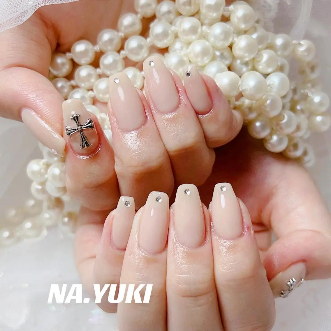 キッズ ネイル ストーンネイル ハンドネイル ハンドケア YUKI 💗 渋谷店のネイルデザイン