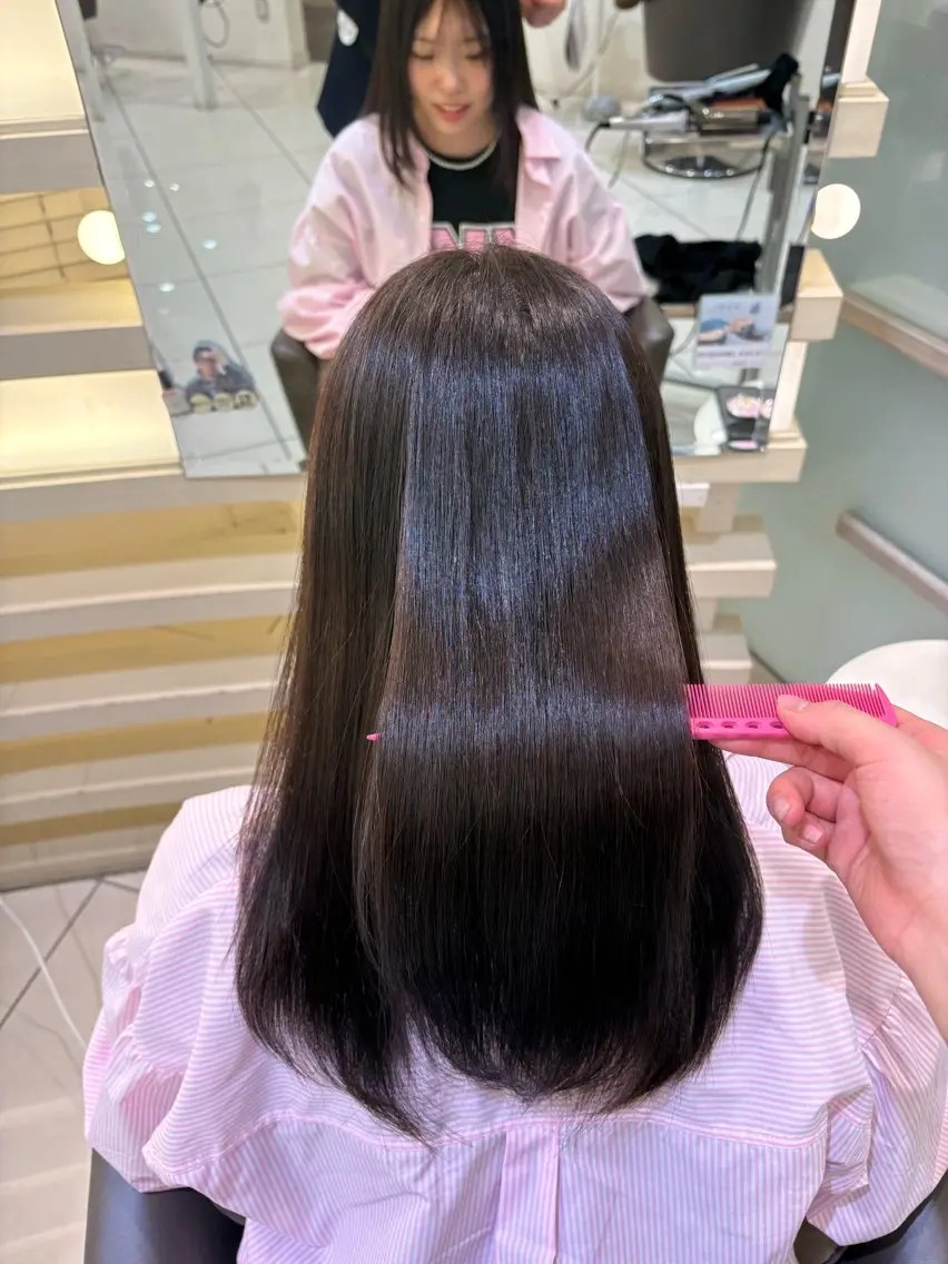 セミロング カット 縮毛矯正 レイヤーボブ/ 縮毛矯正/チホリのヘアスタイル