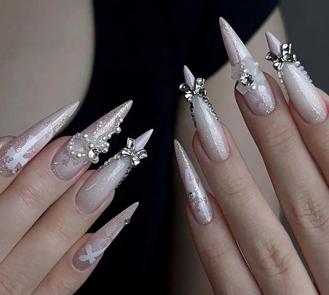 ネイル ハンドネイル ハンドケア 🍑 momo_nailのネイルデザイン
