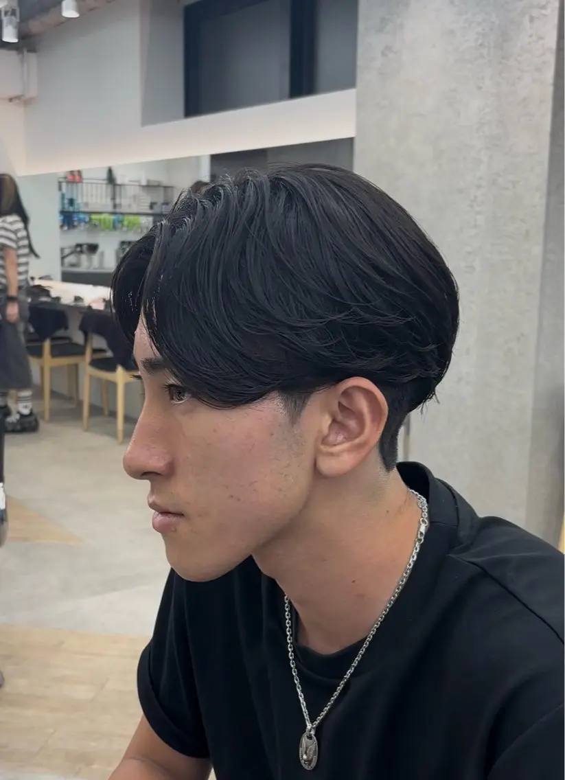 パーマ メンズ フェザーパーマ メンズパーマ ニュアンスパーマ カット パーマ 髙橋良門 バンド好き美容師のヘアスタイル