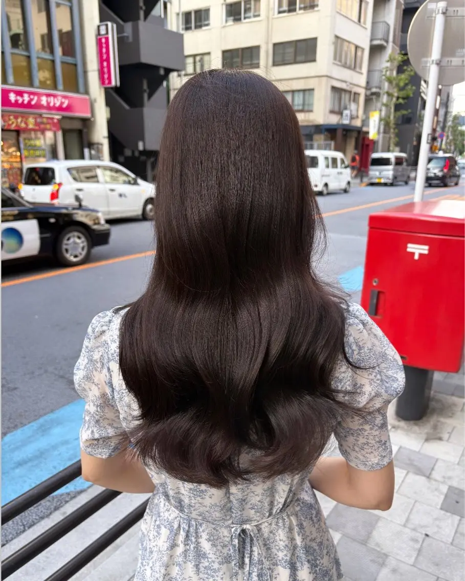ロング カラー mai @ma_____iiのヘアスタイル