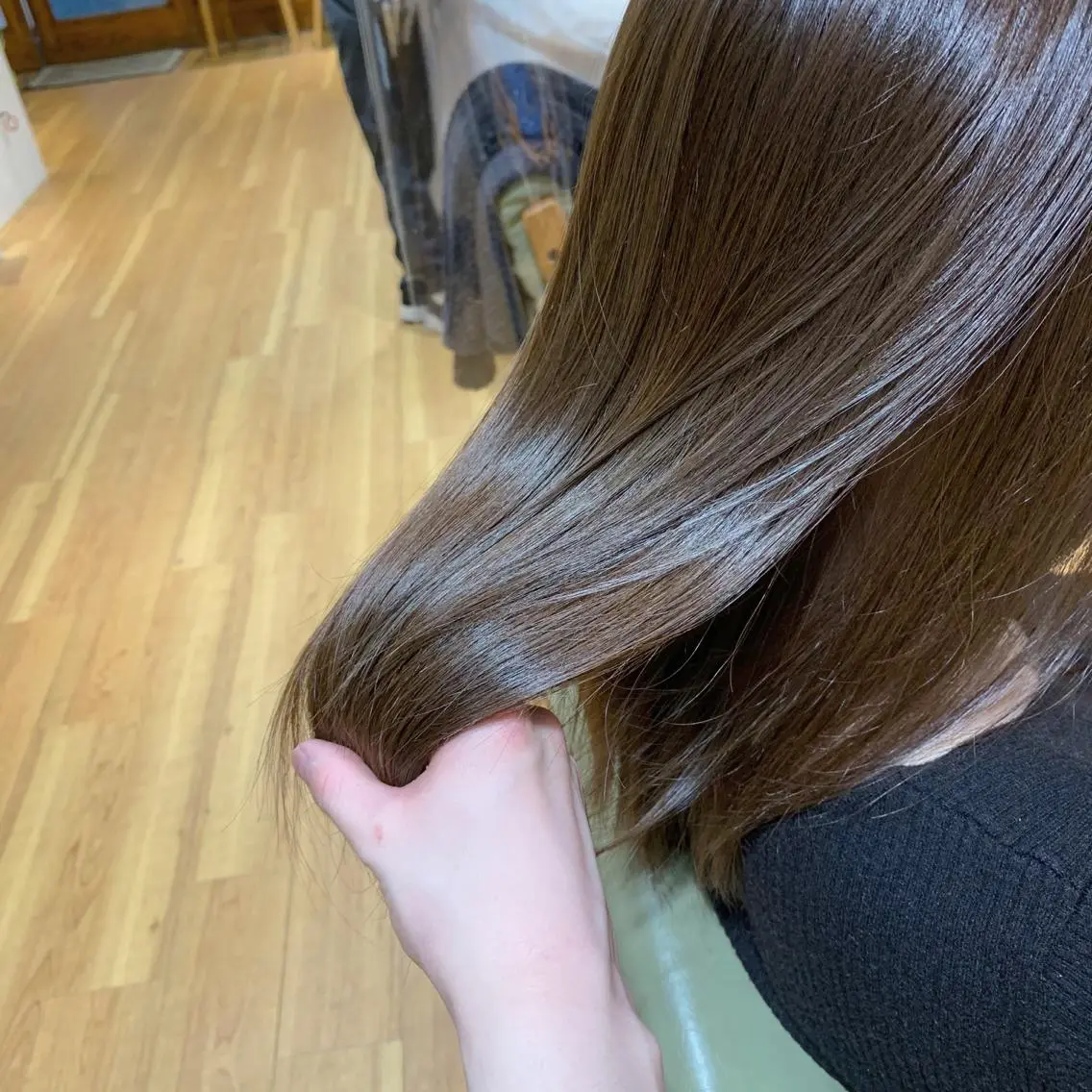 セミロング カット ヘアカラー トリートメント little 小濱彰太のヘアスタイル