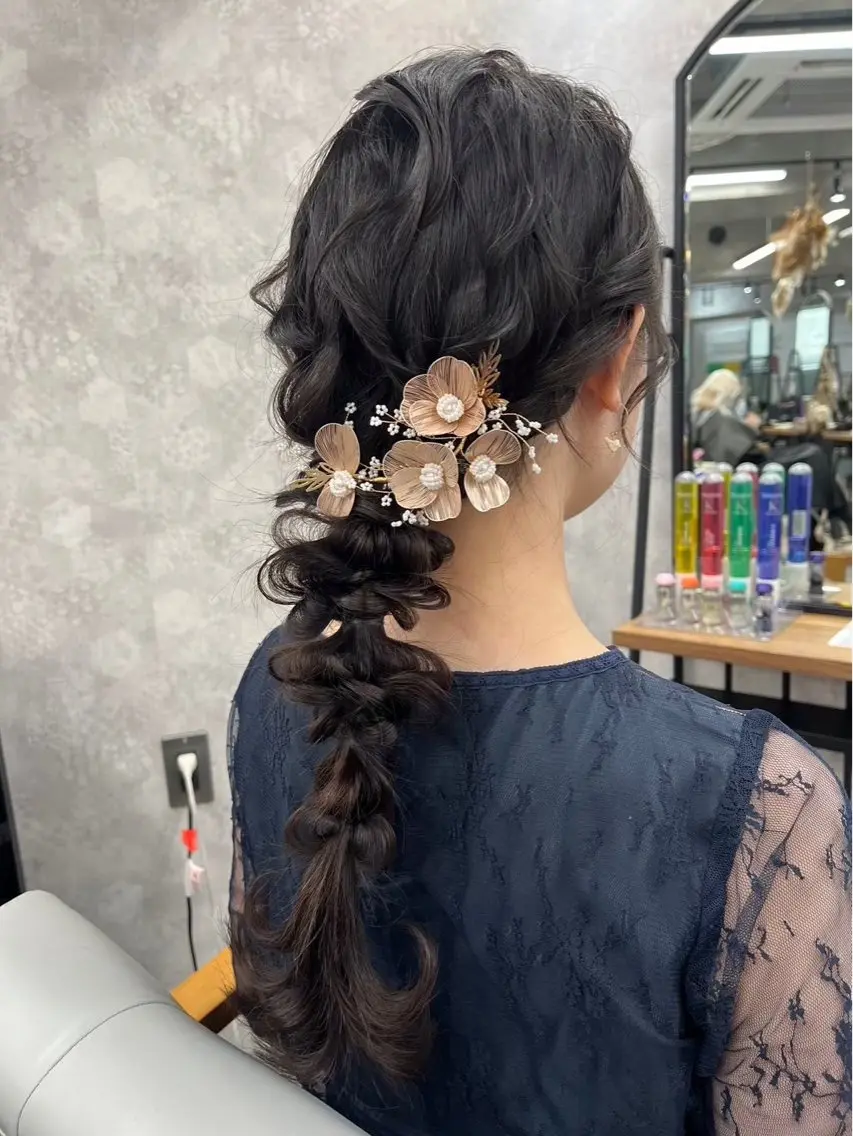 ロング ヘアアレンジ ハイトーン/レイヤー 🦋🥀Shuriのヘアスタイル