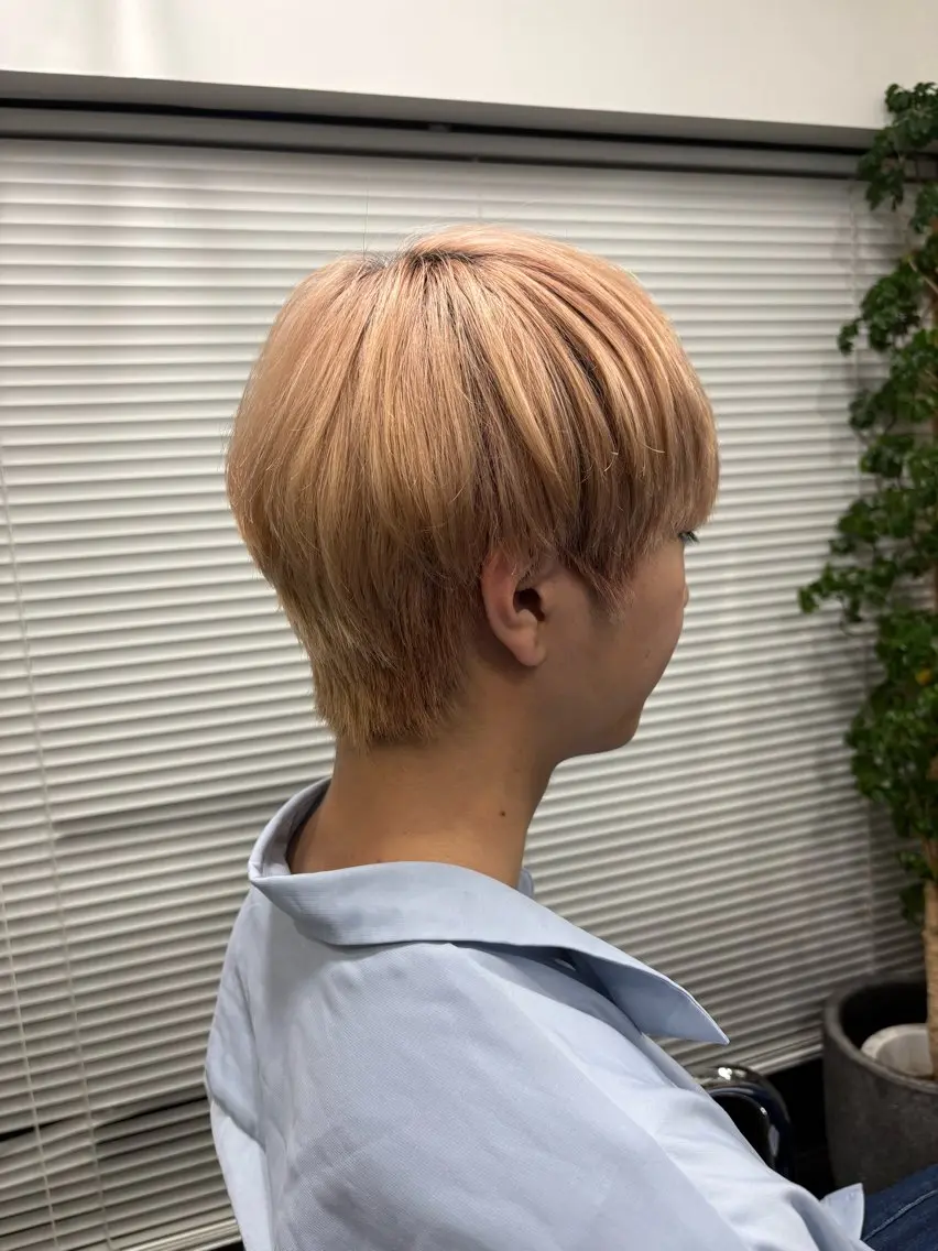 メンズ マッシュ 刈り上げ 宇野 鈴花のヘアスタイル
