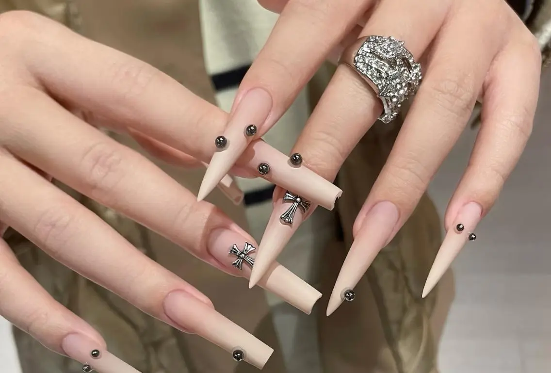 ネイル ハンドネイル 🎀 Ayaka_nailのネイルデザイン