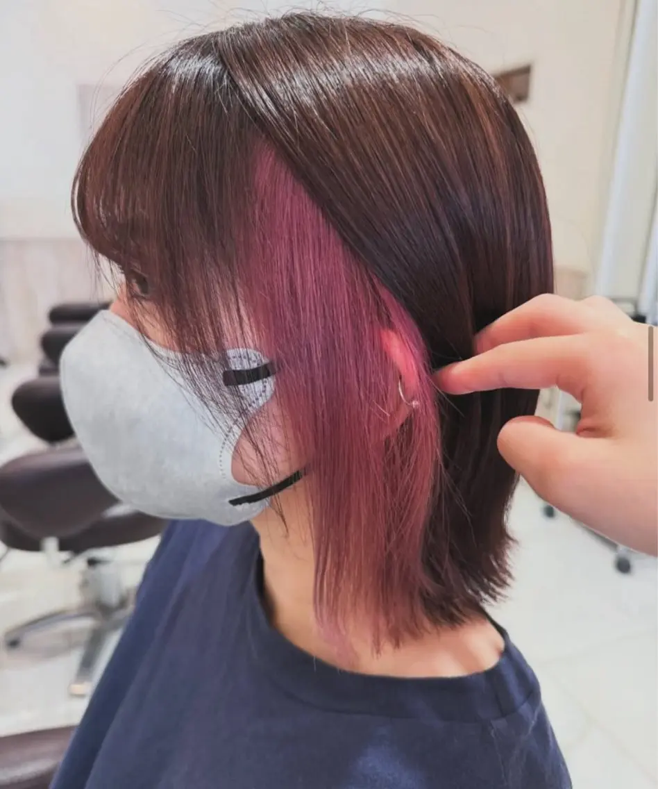 メンテナンスカット＋インナーカラーの写真