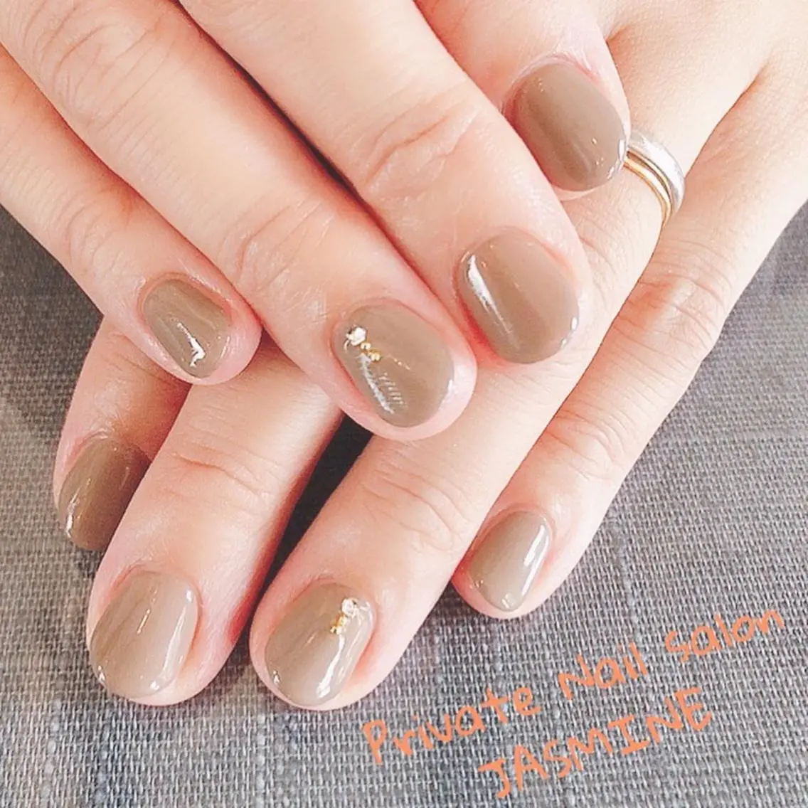 ネイル ワンカラーネイル ストーンネイル Nail salon JASMINEのネイルデザイン