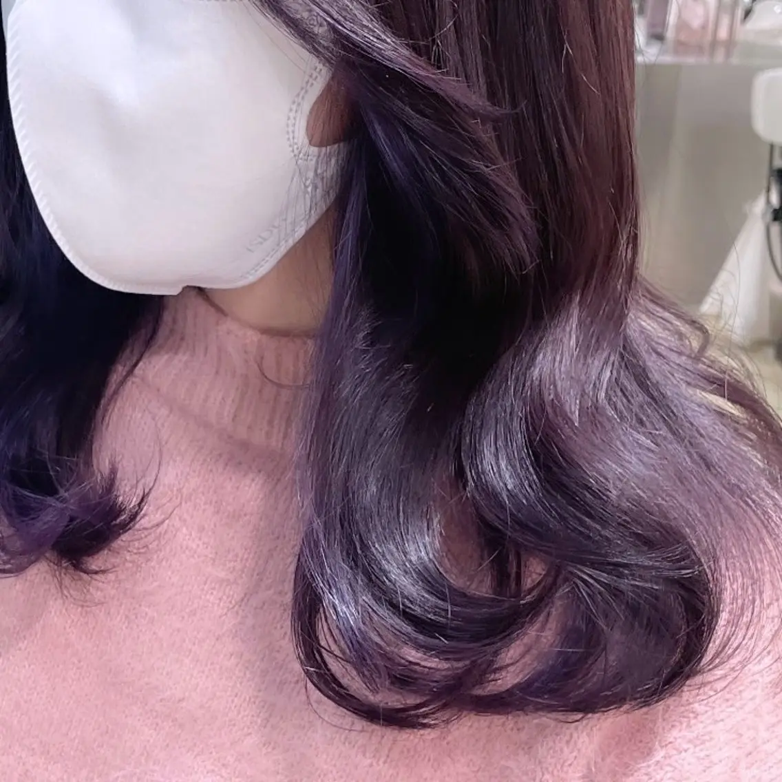 セミロング カラー 🍑暖色／レイヤー／ 真希🎀のヘアスタイル
