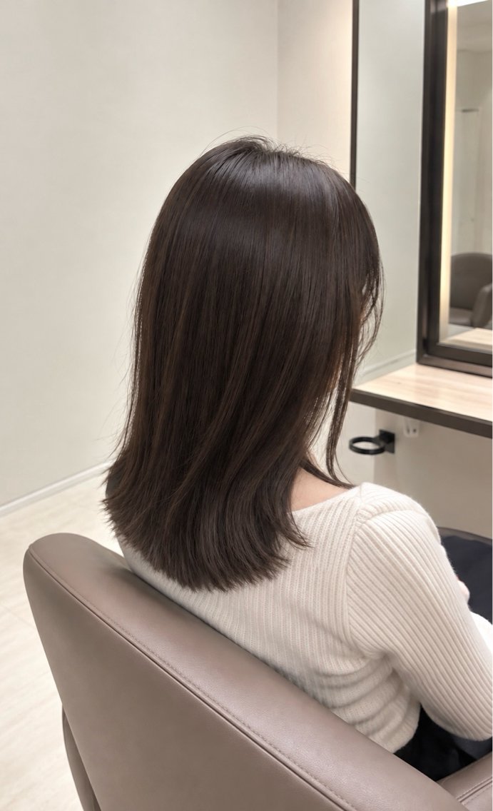 【潤いに満ち溢れた髪へ】カラー+Aujuaヘアーケアトリートメントの写真