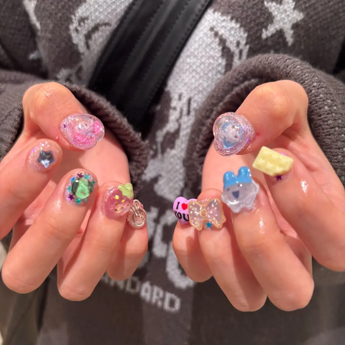 ネイル 持ち込み ハンドネイル 🐬Cxxu° Nail✝️のネイルデザイン