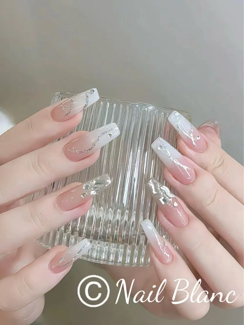 ネイル ハンドネイル Kurehashi Yui🧸のネイルデザイン