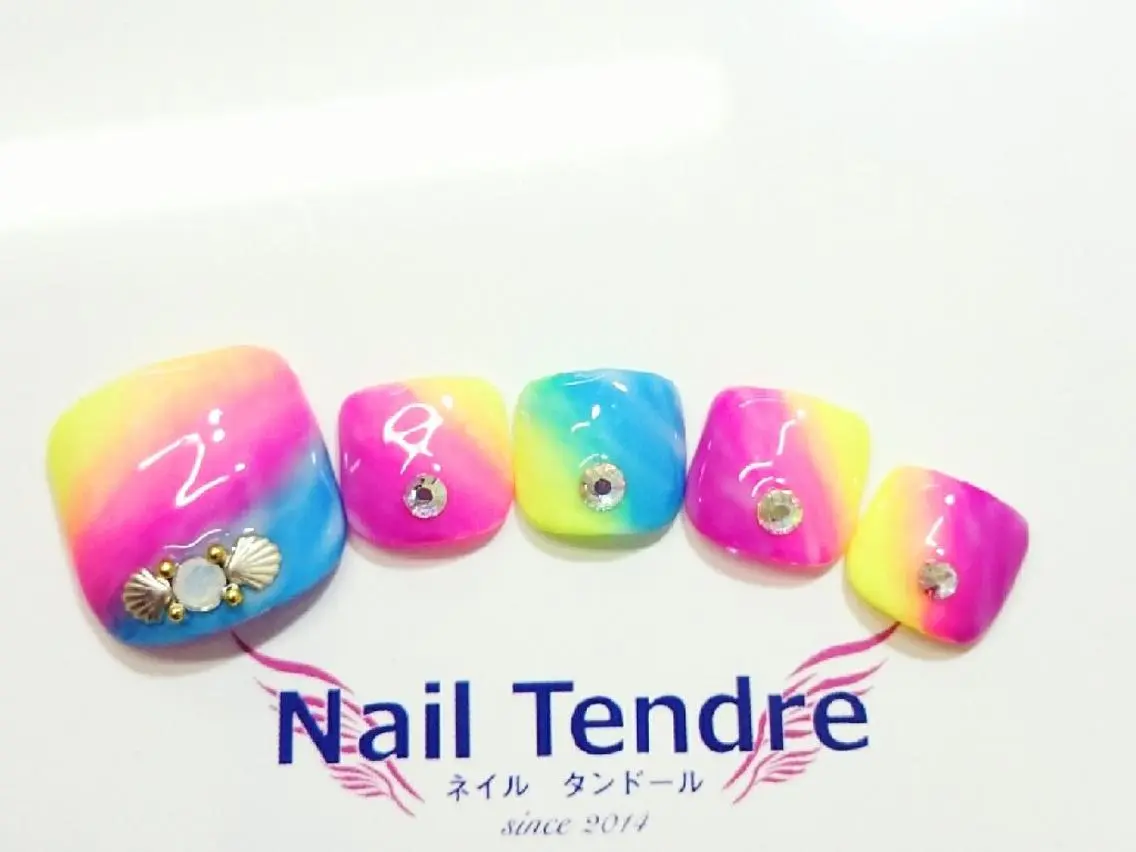 ネイル アートネイル ジェルネイル ソフトジェル ストーンネイル フットネイル Nail  Tendreのネイルデザイン