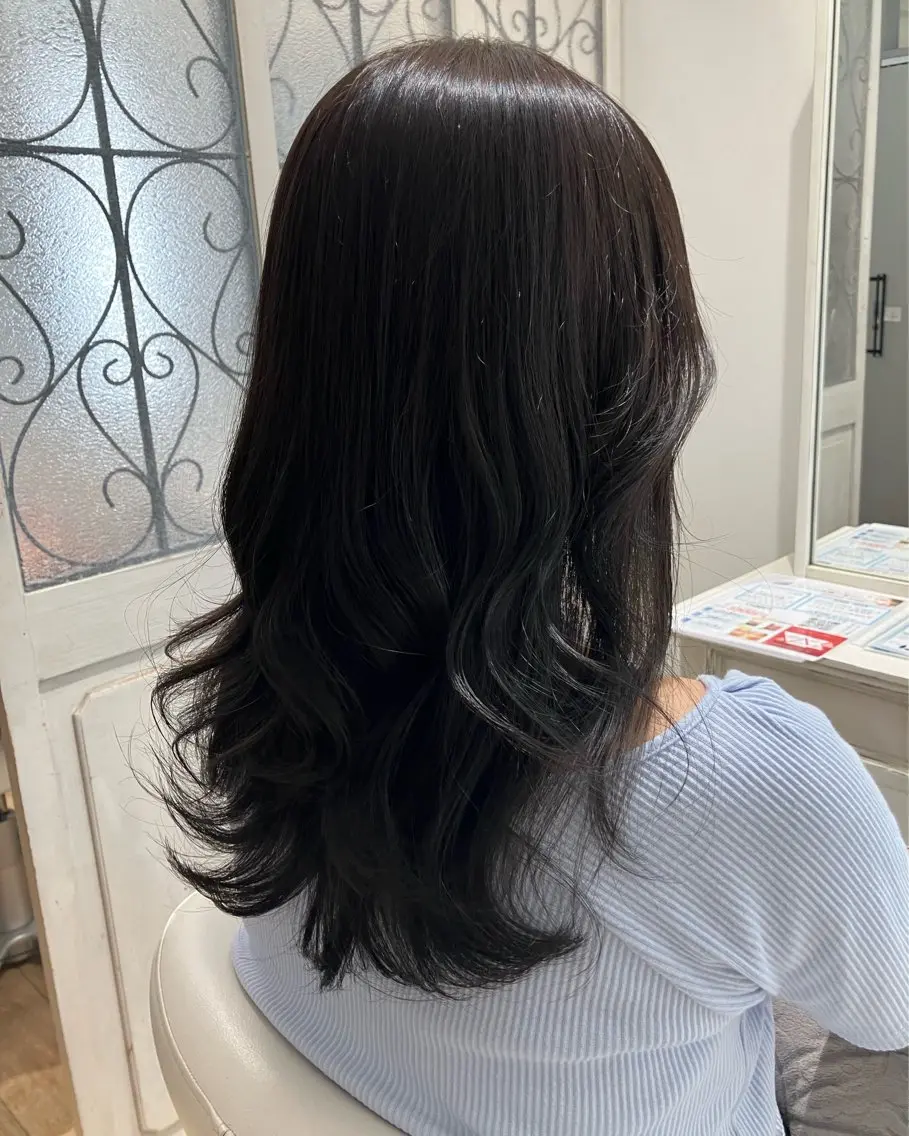 ミディアム カラー 透明感カラー 🫧垢抜けヘア🫧 SHIORIのヘアスタイル