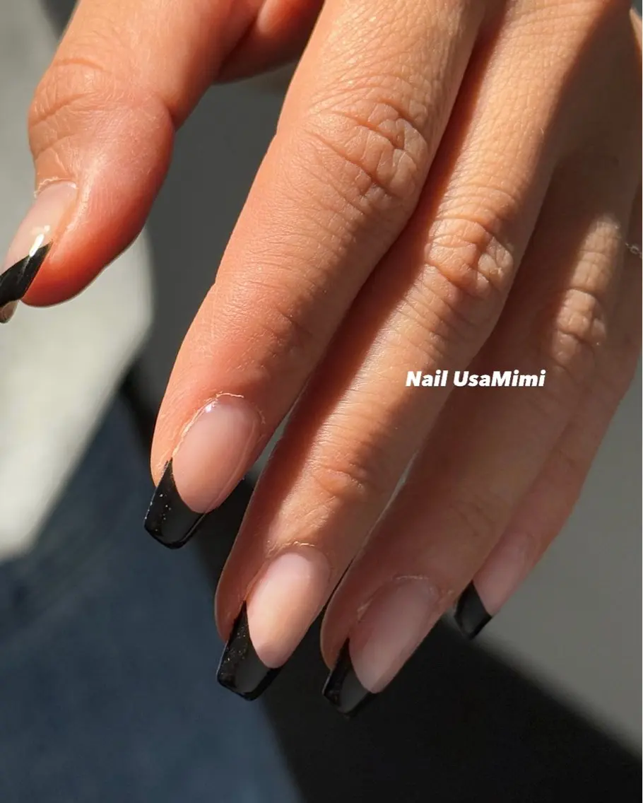 ネイル フレンチネイル 本町ネイルNail UsaMimiのネイルデザイン