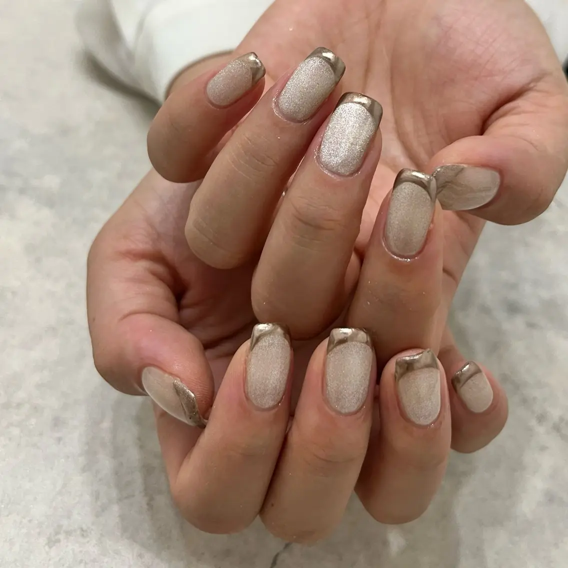 ネイル ブラウン グリーン vegh. nail/阿波座のネイルデザイン