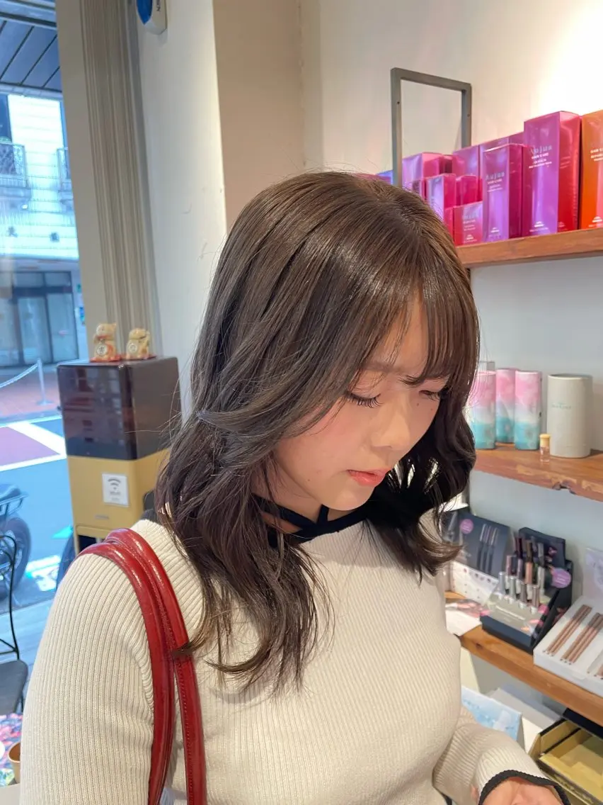 [紫外線でパサつく時期にしっとりまとまる✨]カット➕カラー➕4stepオージュアトリートメント🫧🩵の写真