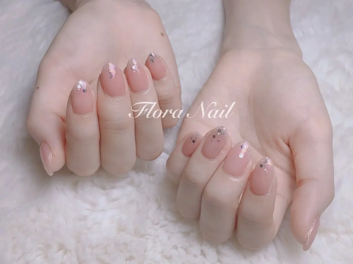 ネイル オフィスネイル シンプルネイル Flora Nail 【フローラ ネイル】のネイルデザイン