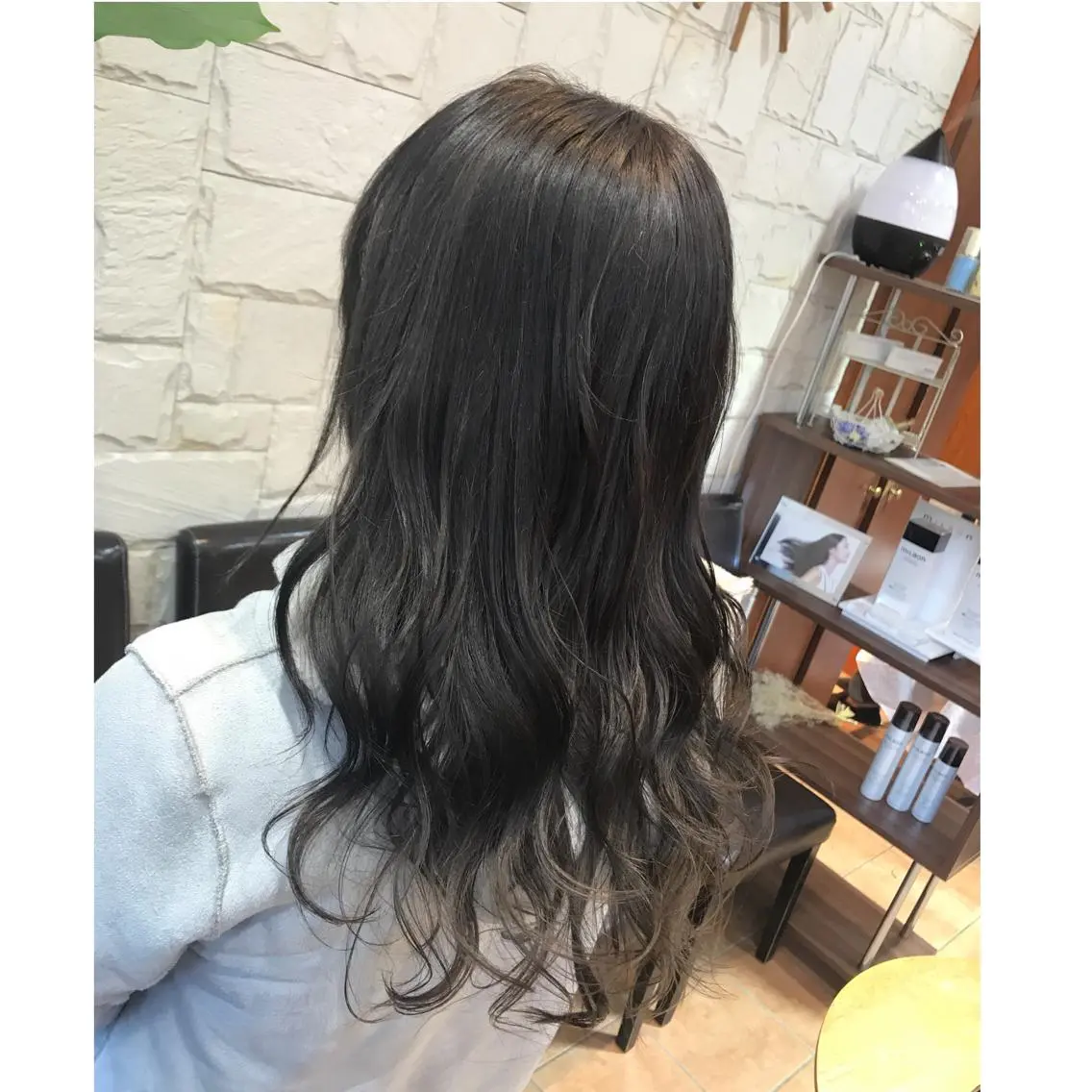 セミロング カラー 髪質改善 艶髪🔵フセナオヤのヘアスタイル