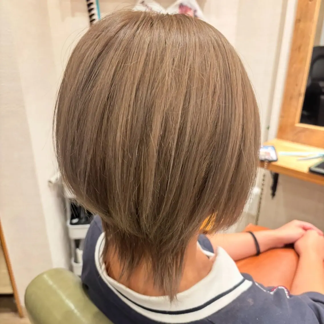ショート カラー ブリーチ ヘアカラー ハルミヘアリゾート 蒼唯のヘアスタイル
