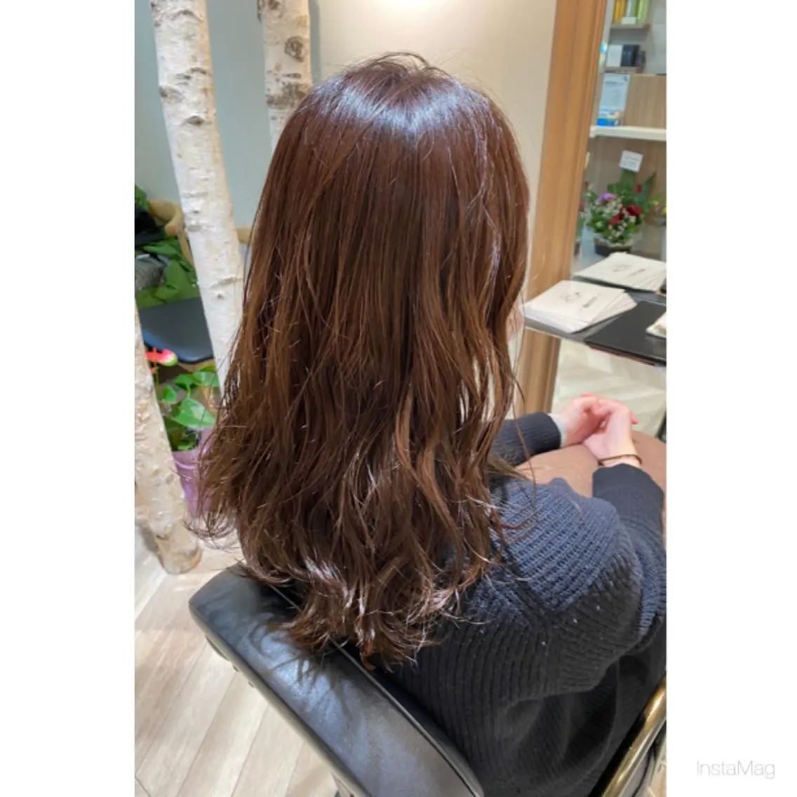 ロング カラー ブラウンカラー ピンクカラー ピンクブラウン カット ヘアカラー 岩間 香純のヘアスタイル