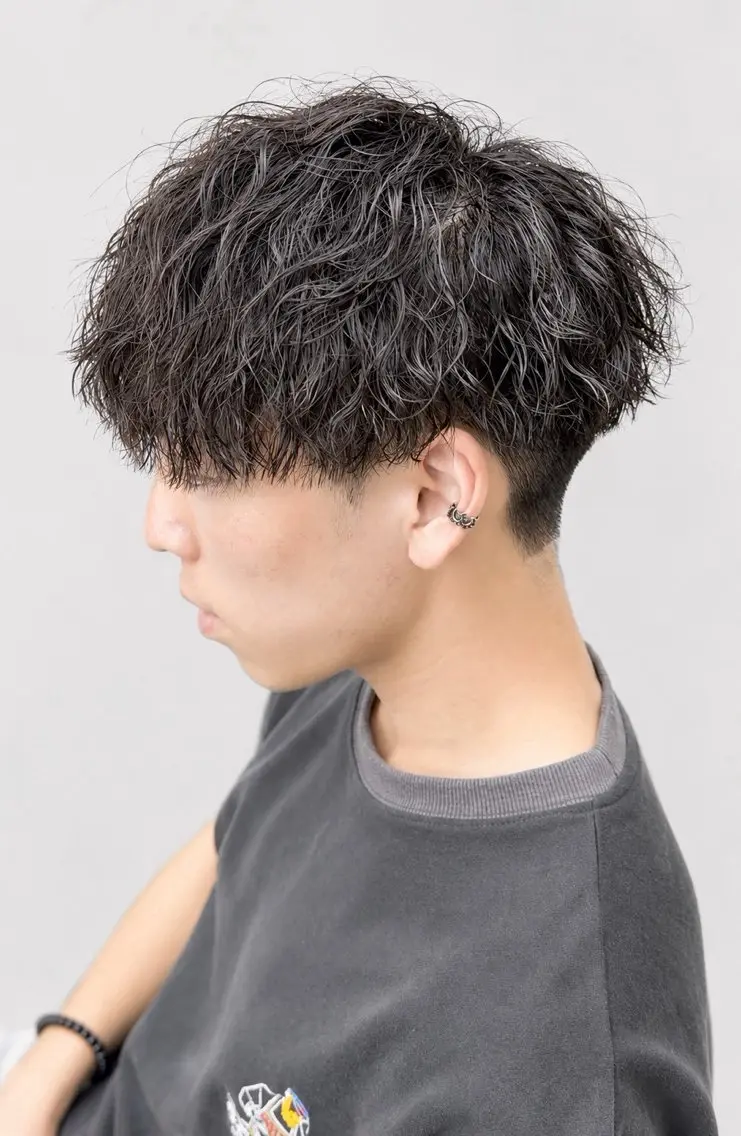 パーマ DEW 月子のヘアスタイル