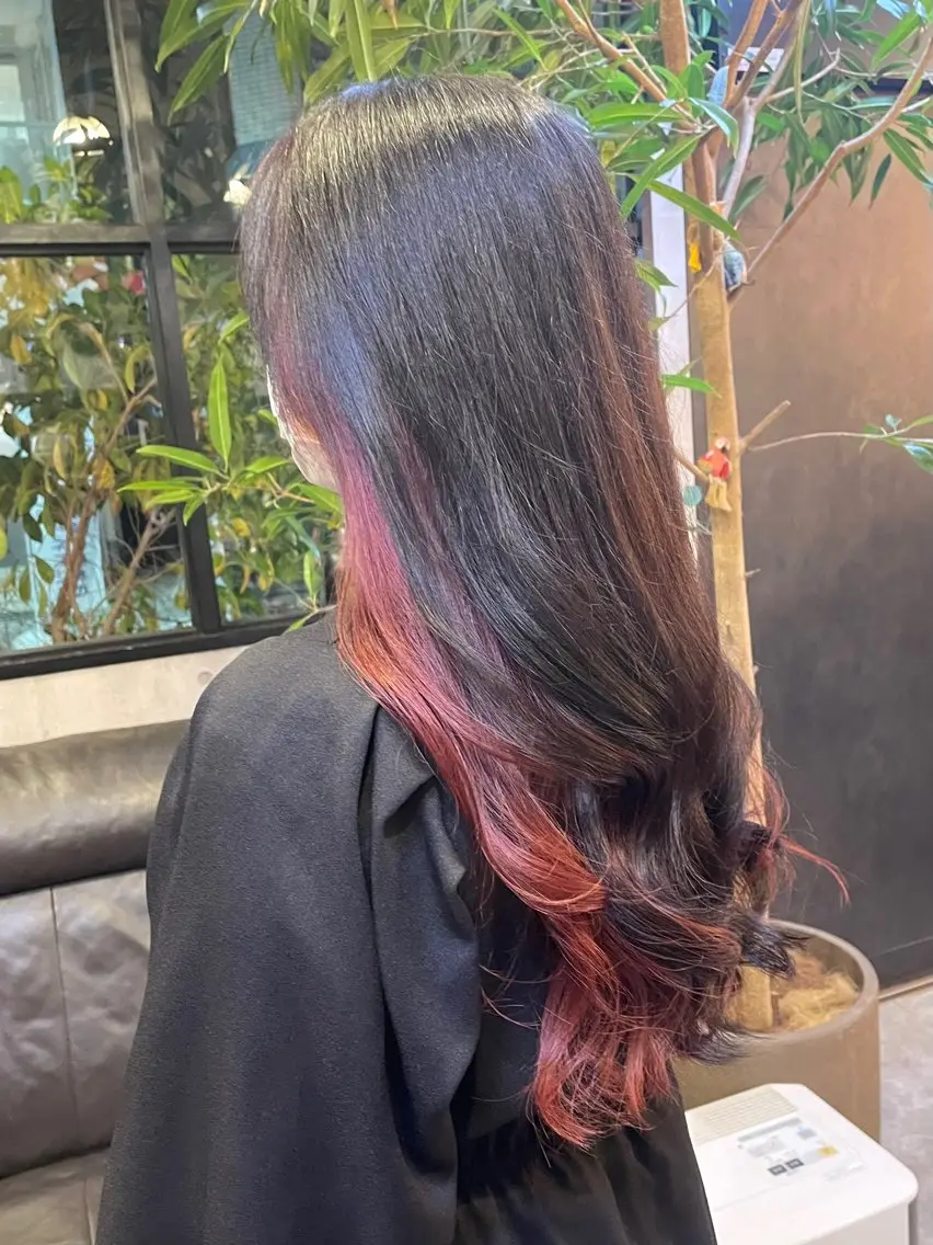 ロング カラー ピンクカラー ヘアカラー 竹内 春奈のヘアスタイル