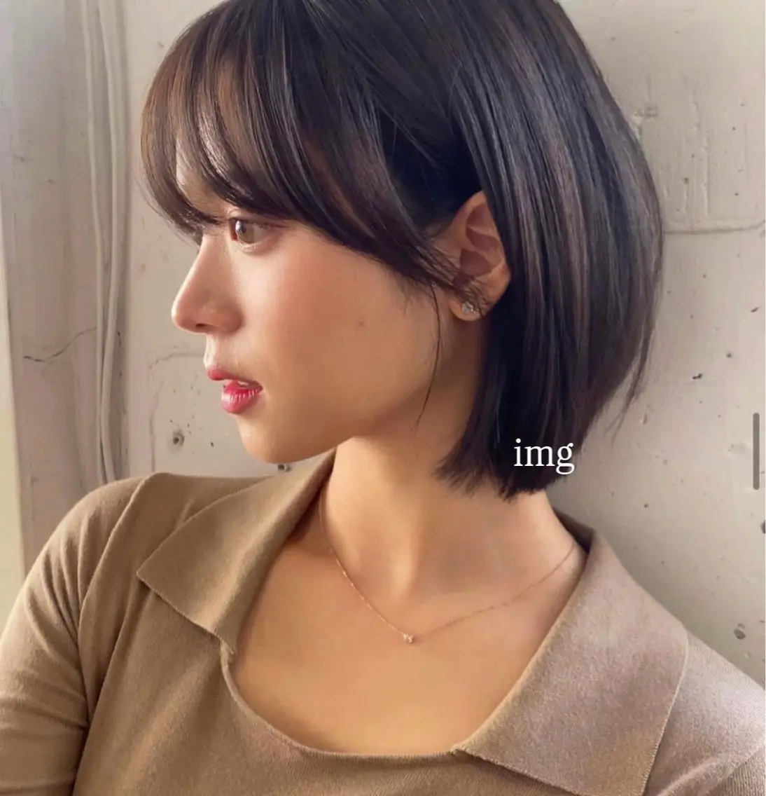 ショート カラー 🫧ミディアムカット 韓国透明感カラー🫧のヘアスタイル