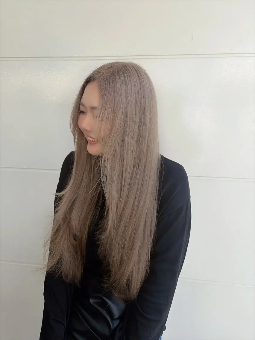 カラー ベージュカラー 🌻ショートカット モデル募集中🪽のヘアスタイル